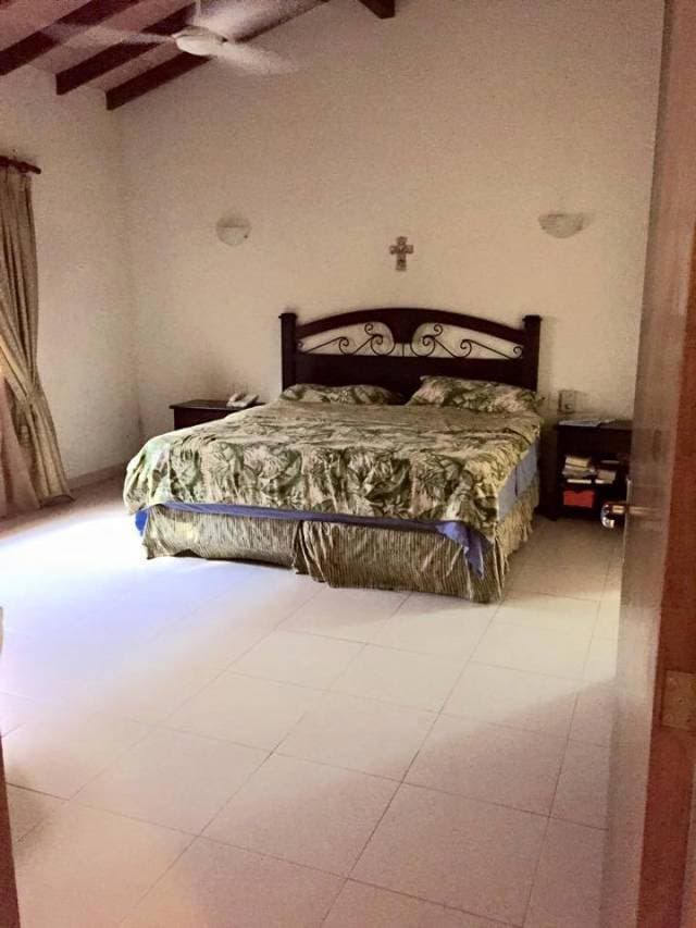 VENDE CASA EN ZONA IGLESIA SAN RAFAEL — foto 4