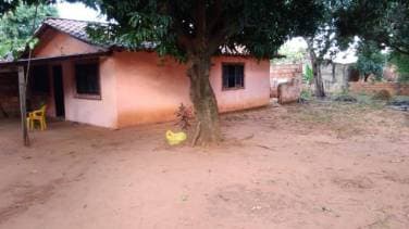 Casa en terreno de 608mts2 — foto 1
