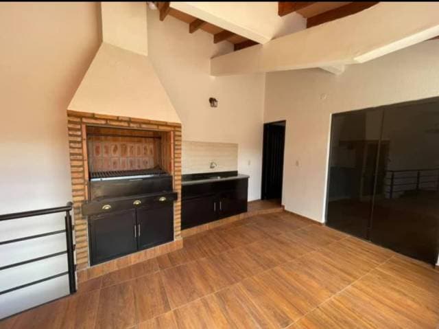 Alquilo casa con Piscina en Barrio Privado, Dep. Central Luque - Paraguay — foto 6