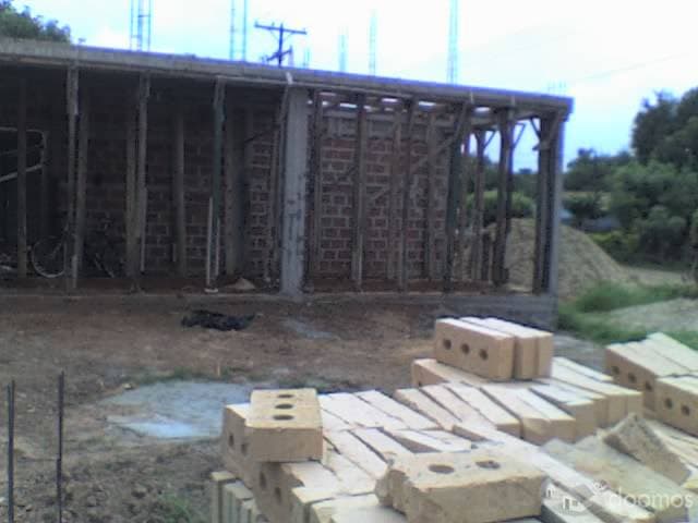Vendo Duplex en Coronel Oviedo — foto 2