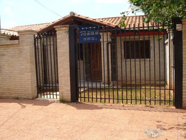 HERMOSA CASA TIPO DUPLEX A ESTRENAR CON QUINCHO — foto 1