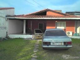 Vendo hermosa casa en mariano Roque Alonso zona Puente Remanso a 900 Mts del puente Remanso
