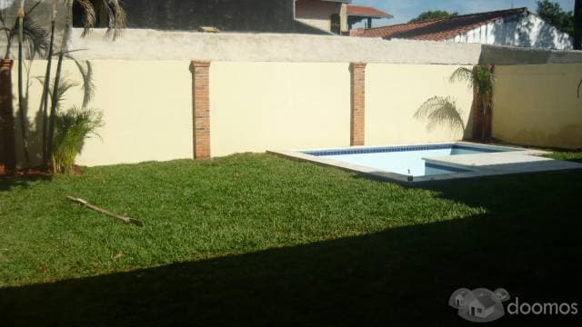 BARRIO HERRERA- CASA A ESTRENAR  CON 4 DORM.  MATERIALES DE PRIMERA — foto 2