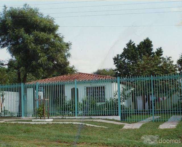 vendo hermoso chalet con 2 terrenos juntos