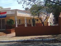 Comprar Casa Asunción SAJONIA