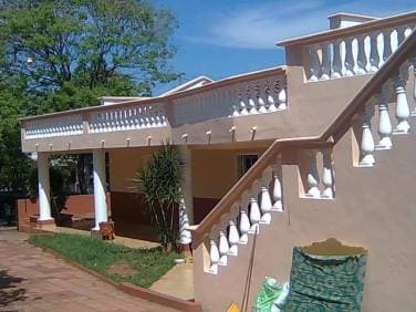 Comprar Casa Asunción SAJONIA — foto 5
