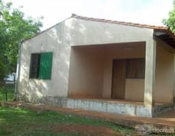Vendo en Oferta Casa en Capiatá Ruta 2 a 1000 metros de la ruta principal sobre calle asfaltada