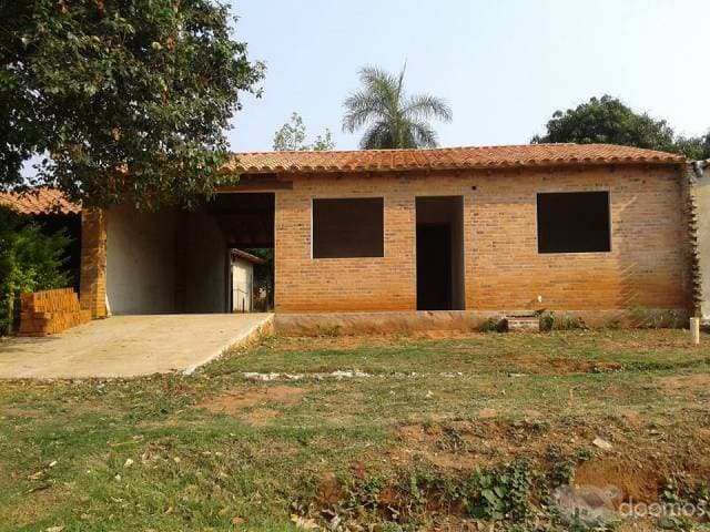 VENDO CASA EN LUQUE — foto 1
