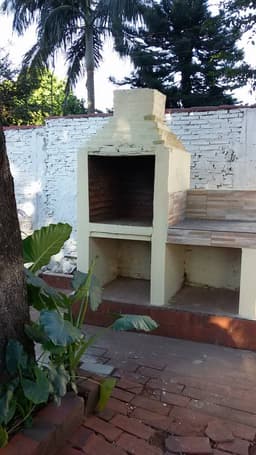 PROPIETARIA VENDE CASA SAN LORENZO EXCELENTE UBICACION CERCA DEL COLEGIO SAN SEBASTIAN Y CCPA