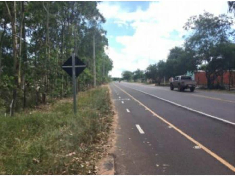 VENDO PROPIEDAD EN LUQUE - TARUMANDY — foto 2