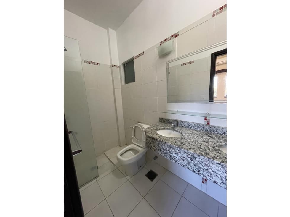 Se alquila amplio departamento en Ciudad Nueva — foto 6