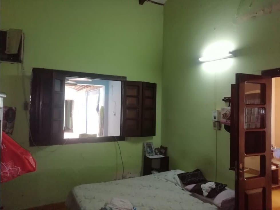 Se VENDE casa en Barrio Obrero — foto 5