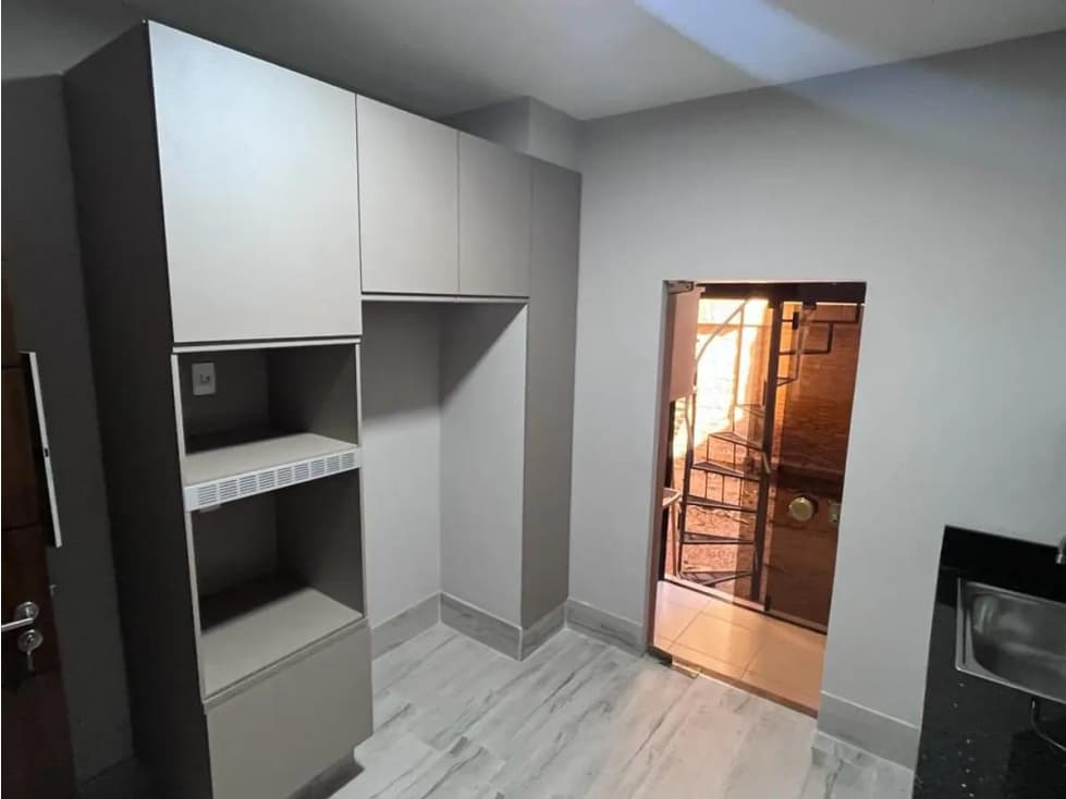 ALQUILO DUPLEX CON O SIN MUEBLES EN BARRIO MBURUCUYA. — foto 6