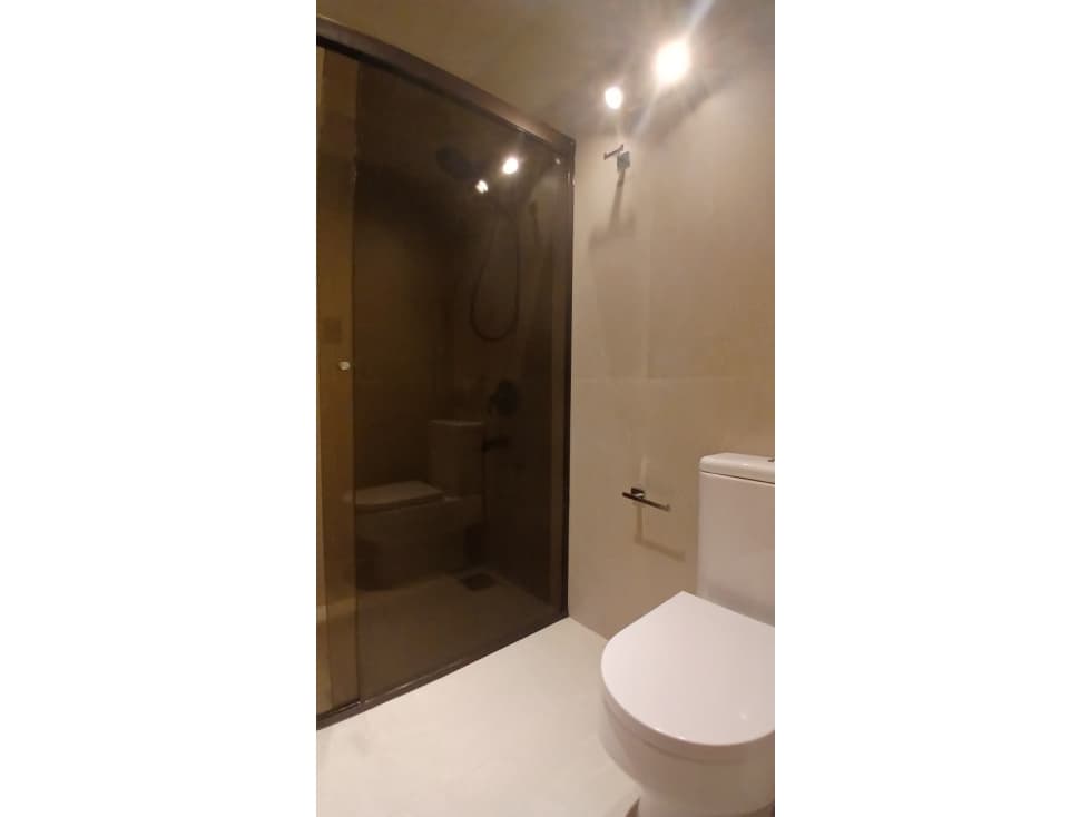 ALQUILO IMPORTANTE CASA DE 5 DORMITORIOS BARRIO MANORA — foto 3