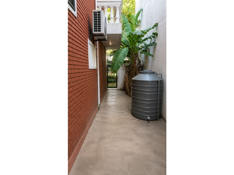 ALQUILO CASA DE 3 DORMITORIOS EN LOS LAURELES — foto 5