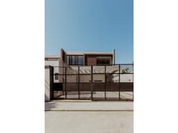 VENDO CASA MINIMALISTA A ESTRENAR ZONA PRIMER PRESIDENTE