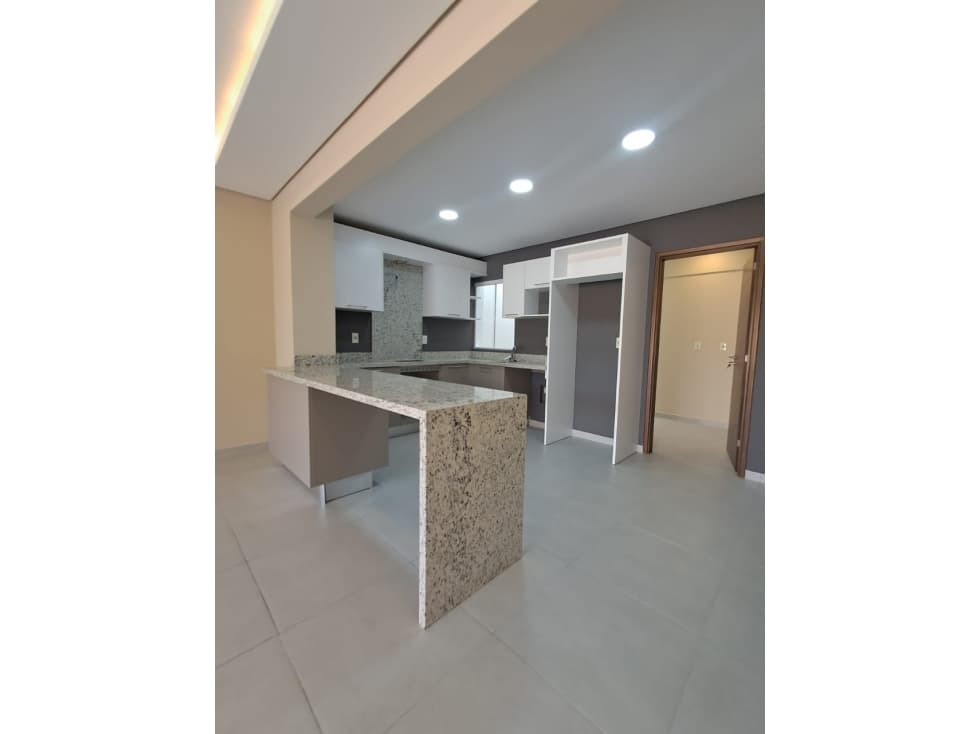 ALQUILO DUPLEX A ESTRENAR EN LUQUE ZONA PLAZA MADERO — foto 6