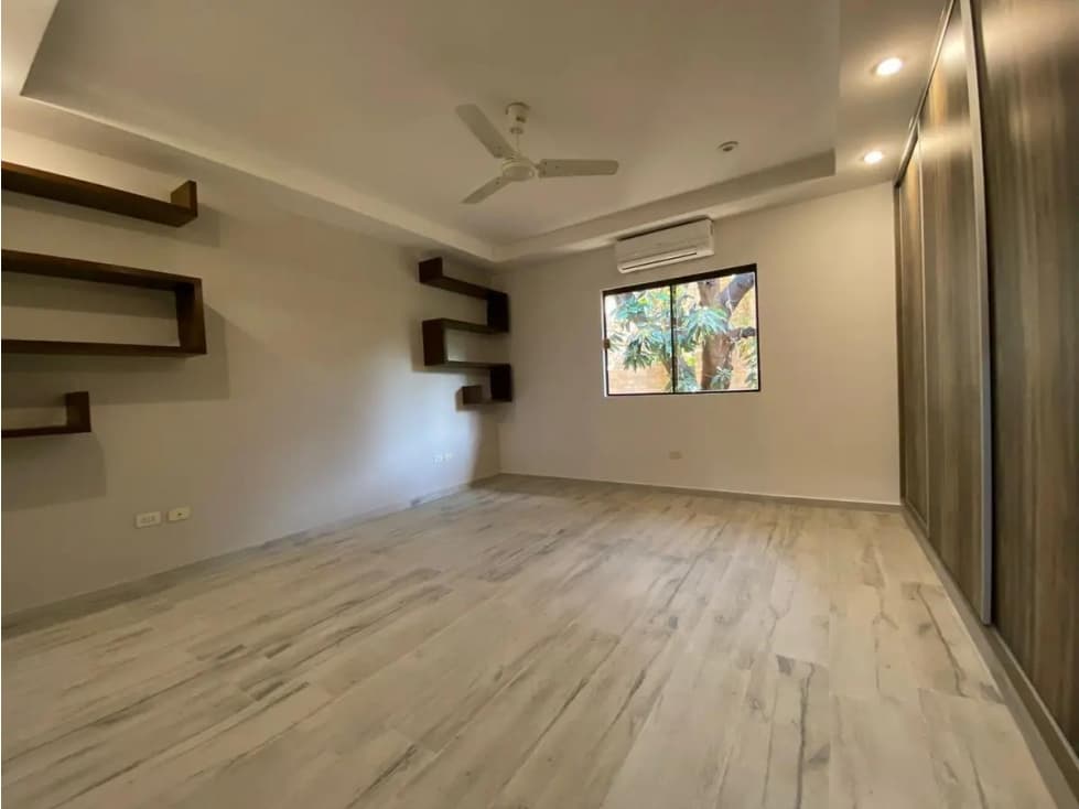 ALQUILO DUPLEX CON O SIN MUEBLES EN BARRIO MBURUCUYA. — foto 2