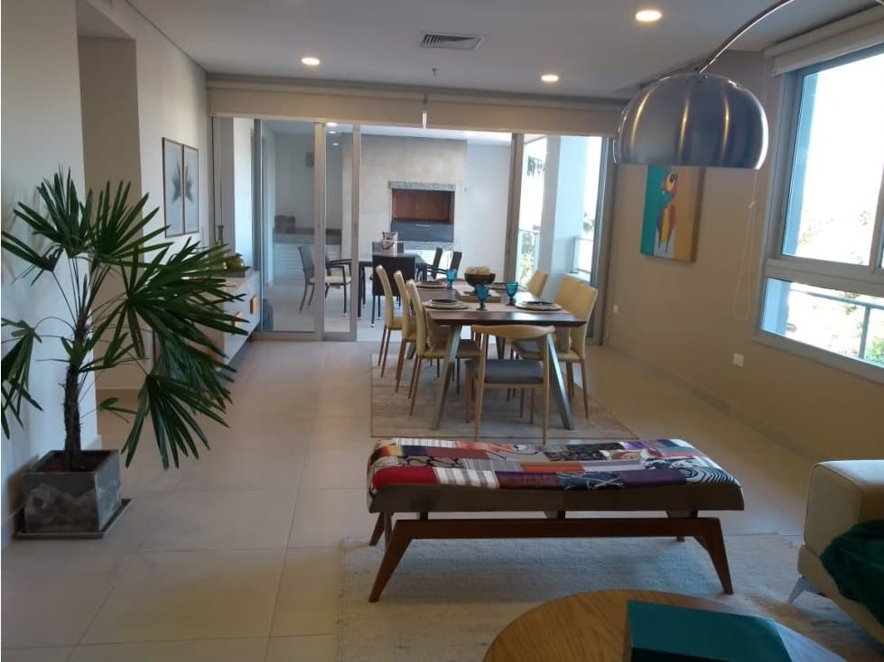 AMPLIOS DEPARTAMENTOS EN BARRIO HERRERA — foto 1