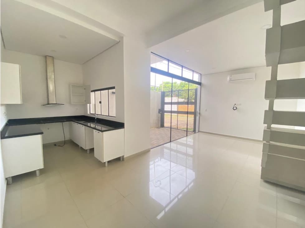 ALQUILO DUPLEX DE 3 DORMITORIOS EN LOMA PYTA — foto 6