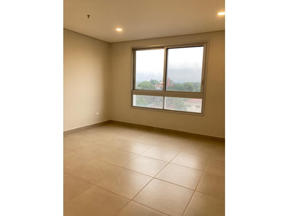 AMPLIO DEPARTAMENTO DE 3 HABITACIONES EN HERRERA — foto 5